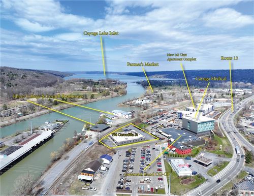 798 Cascadilla St, Ithaca, NY, 14850-3253 | Card Image