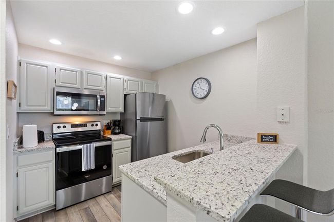 APT-104 - 4021 Venetian Bay Dr, Townhouse with 3 bedrooms, 2 bathrooms and null parking in KISSIMMEE FL | Image 10