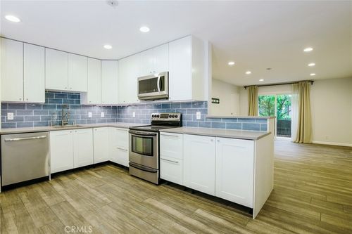 1-23250 Orange Ave, Lake Forest, CA, 92630 | Card Image