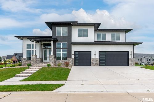 1908 Katie Ct, Davenport, IA, 52807-2916 | Card Image