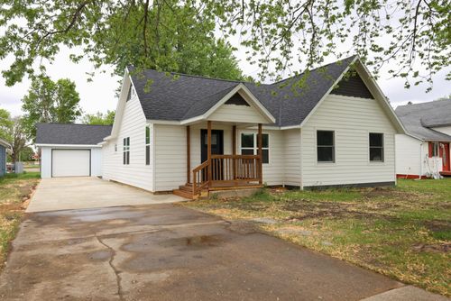1609 5th Ave N, Estherville, IA, 51334-1764 | Card Image