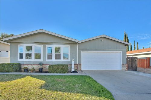 10624 Wrangler Way, Corona, CA, 92883-5176 | Card Image