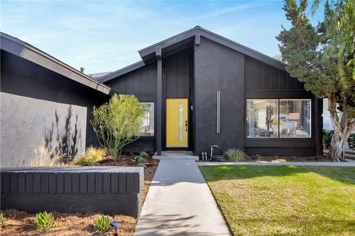 2809 N Olive Ln, Santa Ana, CA, 92706-1937 | Card Image