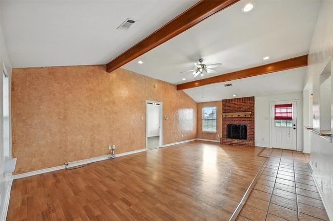 10133 Country View Ln, House other with 3 bedrooms, 2 bathrooms and null parking in Forney TX | Image 5