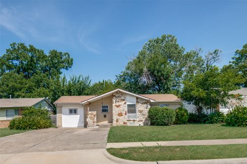 1417 Summit St, Mesquite, TX, 75149-2316 | Card Image