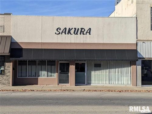 206-206 E Main St, Salem, IL, 62881-2925 | Card Image