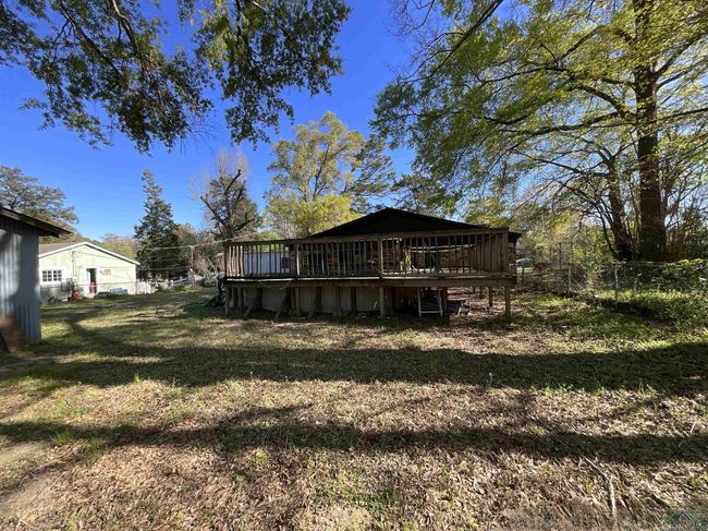 1004 W Sabine St, House other with 2 bedrooms, 2 bathrooms and null parking in Carthage TX | Image 32