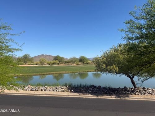 2011-33550 N Dove Lakes Dr, Cave Creek, AZ, 85331-4530 | Card Image