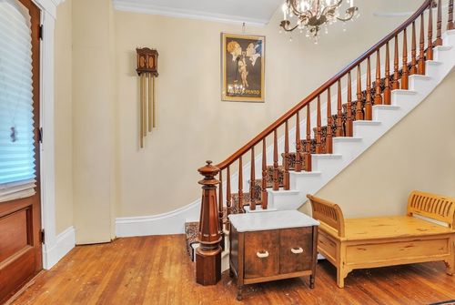 51 Grove Ave, Leominster, MA, 01453-3107 | Card Image