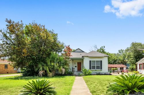 430 E Magnolia Ave, San Antonio, TX, 78212-3011 | Card Image