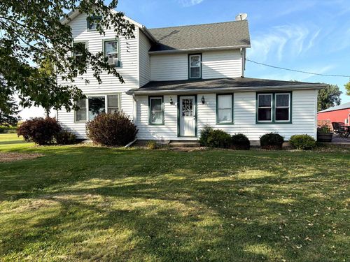 3469 N Tiger Whip Rd, LENA, IL, 61048-9407 | Card Image
