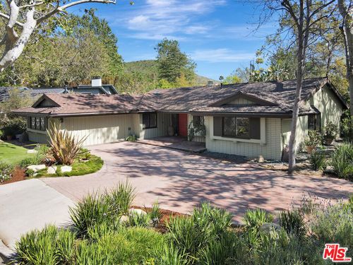 30612 Sicomoro Dr, Malibu, CA, 90265-3140 | Card Image