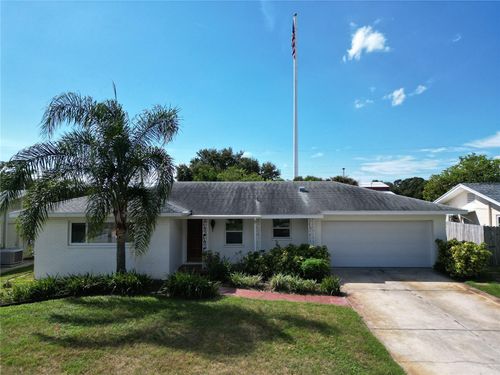 9270 111th St, Seminole, FL, 33772-3038 | Card Image