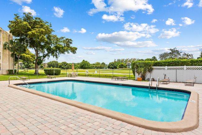 APT-107 - 9481 Evergreen Pl, Condo with 2 bedrooms, 2 bathrooms and null parking in Davie FL | Image 14