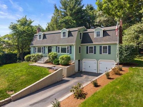 24 Pontiac Rd, Walpole, MA, 02081-4255 | Card Image