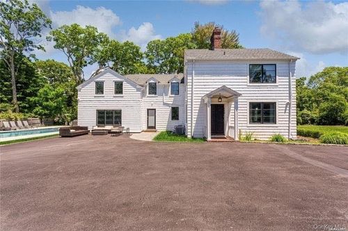 230 Ocean Ave, Lawrence, NY, 11559-2009 | Card Image