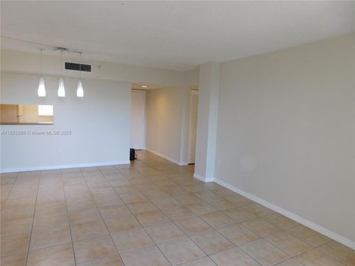 408-8650 Sw 133rd Ave, Miami, FL, 33183 | Card Image