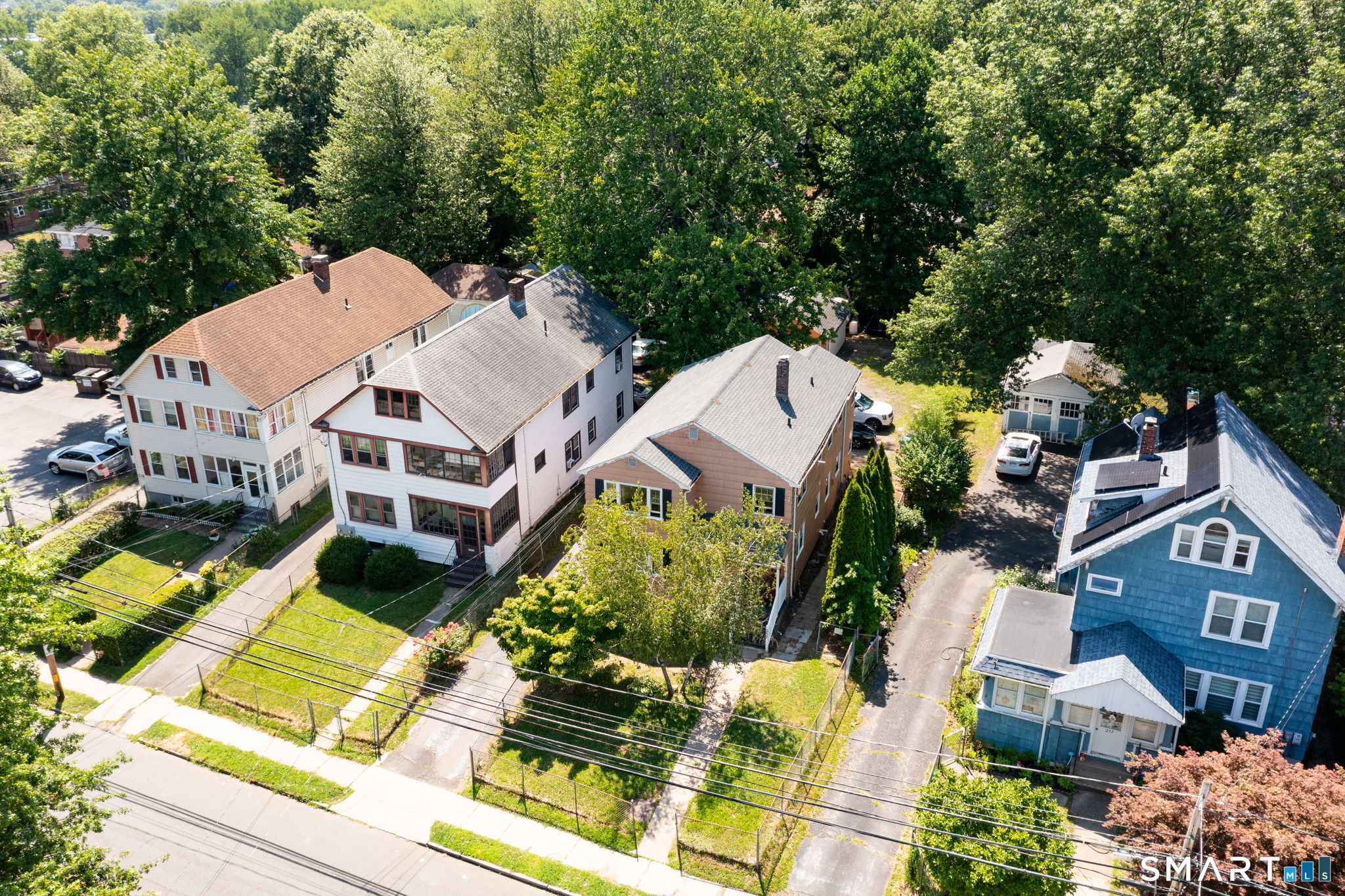 Residential Income in Hartford 3