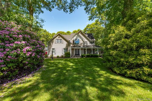 22 Cricket Ct, Wading River, NY, 11792-2156 | Card Image