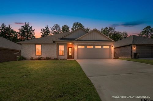 267 Oak Valley Dr, Gilmer, TX, 75644-1160 | Card Image