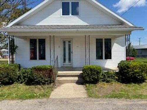 205 E Day St, Royal Center, IN, 46978-9019 | Card Image