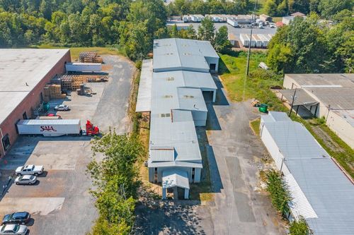 447 Virgil Dr, DALTON, GA, 30721-4862 | Card Image