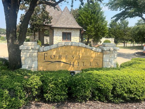 1810 Woodland Dr, Cross Roads, TX, 76227 | Card Image