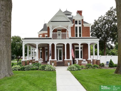 331 N 11th St, Geneva, NE, 68361-1422 | Card Image