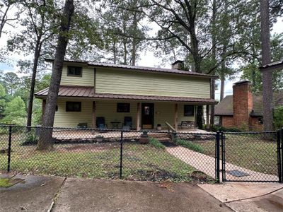 View of front of property featuring covered porch | Image 1