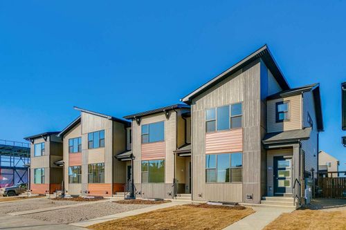 302 Belvedere Avenue Se, Calgary, AB, T2A8A1 | Card Image