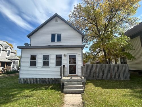 408 Main Ave N, Thief River Falls, MN, 56701-1908 | Card Image