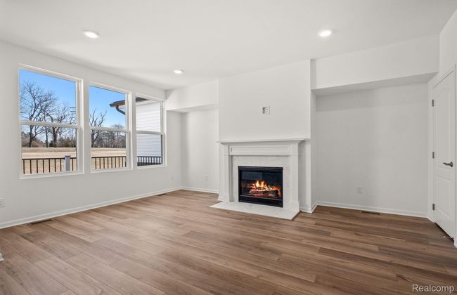 Second Floor | Image 4