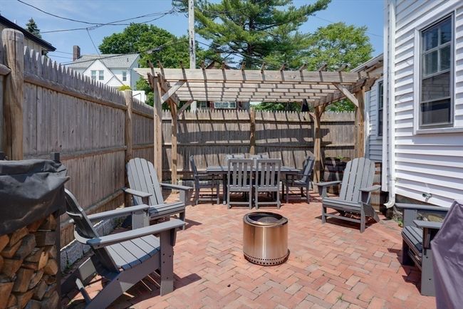 85 Roosevelt Rd, House other with 3 bedrooms, 2 bathrooms and 2 parking in Medford MA | Image 29