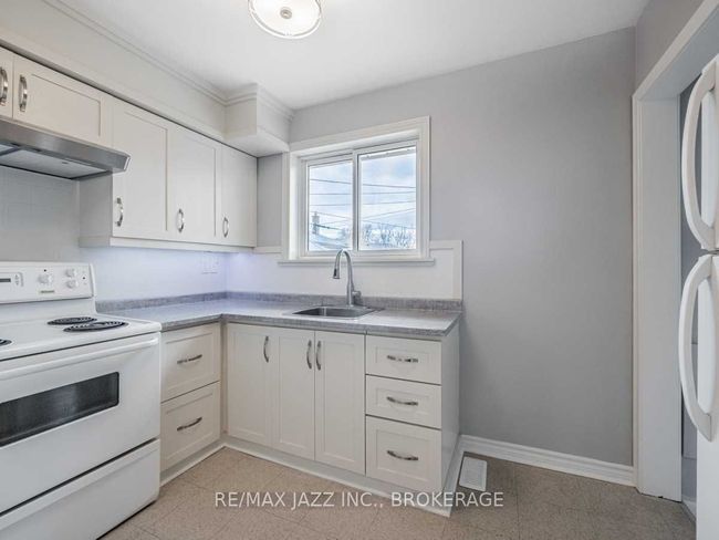 416 Annapolis Ave, House other with 3 bedrooms, 2 bathrooms and 2 parking in Oshawa ON | Image 16