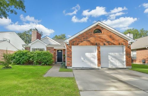 14818 Cobre Valley Dr, Houston, TX, 77062-2205 | Card Image