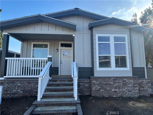 12-15601 S B St, Tustin, CA, 92780-7403 | Card Image