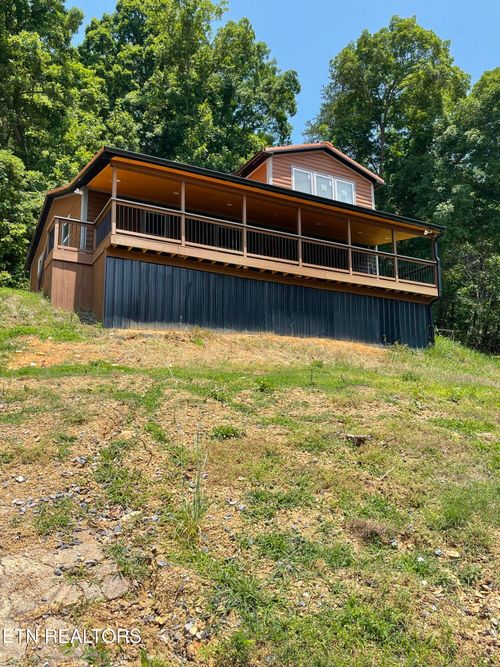 1908 Inskip Ln, Dandridge, TN, 37725-5243 | Card Image