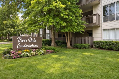 174-4845 Cedar Springs Rd, Dallas, TX, 75219-1207 | Card Image