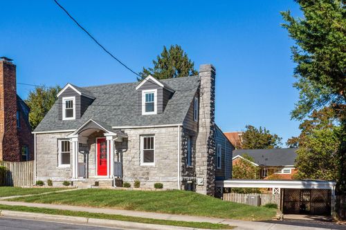 210 Dixie Ave, HARRISONBURG, VA, 22801-1803 | Card Image