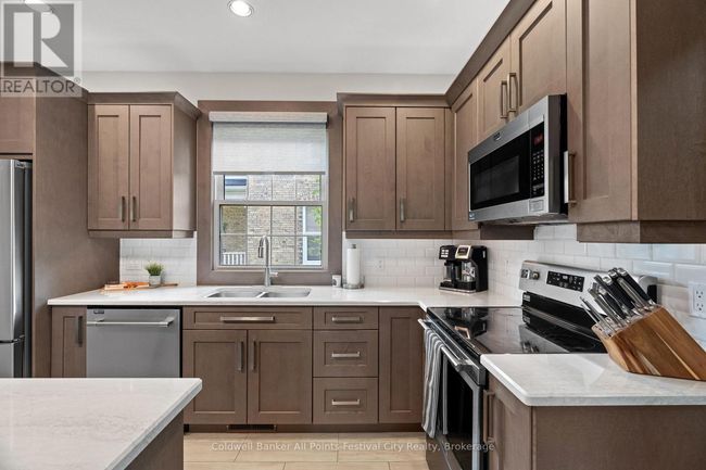 32 Cambria Rd S, House other with 3 bedrooms, 2 bathrooms and 4 parking in Goderich ON | Image 22