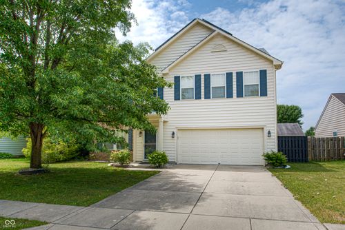 10665 Brooks St, Indianapolis, IN, 46234-3224 | Card Image