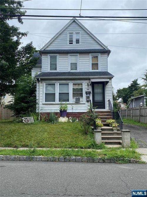 140 Phelps Ave, Englewood, NJ, 07631-4913 | Card Image