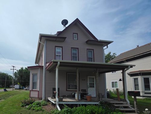 216 E 1st Street, Abilene, KS, 67410 | Card Image