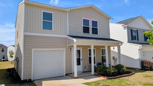 107 Brinkleys Ln, Greenville, SC, 29605-6161 | Card Image