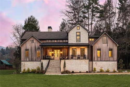 346 Woodeye Cir, Suches, GA, 30572-3727 | Card Image