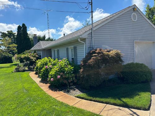 5784 E Carl Ave, Marblehead, OH, 43440-9797 | Card Image