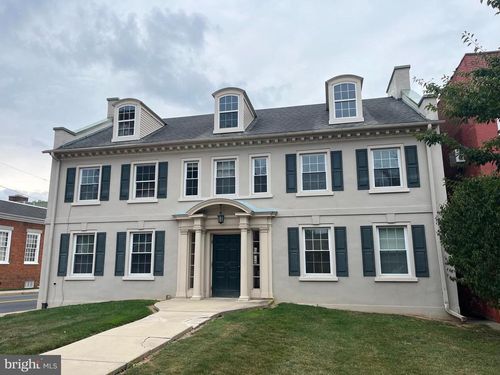 unit-4-123 E Main St, EPHRATA, PA, 17522-2712 | Card Image