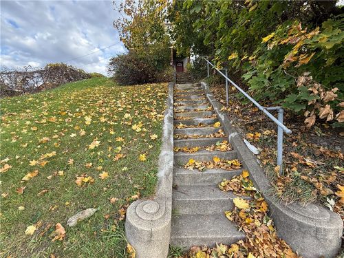 b-905 Brownsville Rd, Mt Oliver, PA, 15210-2349 | Card Image