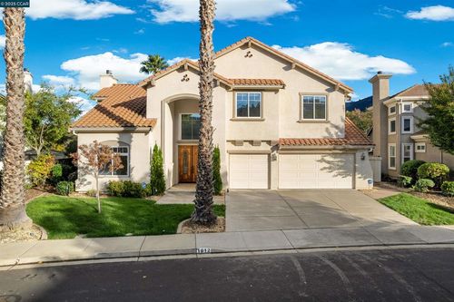 1012 Barkwood Ct, Concord, CA, 94521-5439 | Card Image