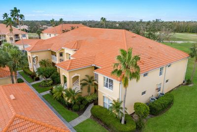 201 - 7107 Boca Grove Place, Condo with 2 bedrooms, 2 bathrooms and null parking in Lakewood Ranch FL | Image 2